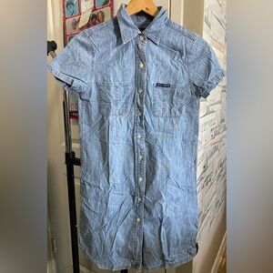 DKNY Women’s Light Blue Casual Button Down Shirt